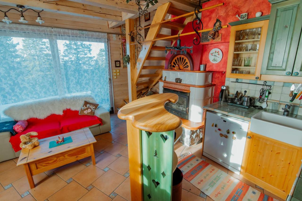 Chalet Alpinka ツェルクニェ・ナ・ゴレニスケム エクステリア 写真