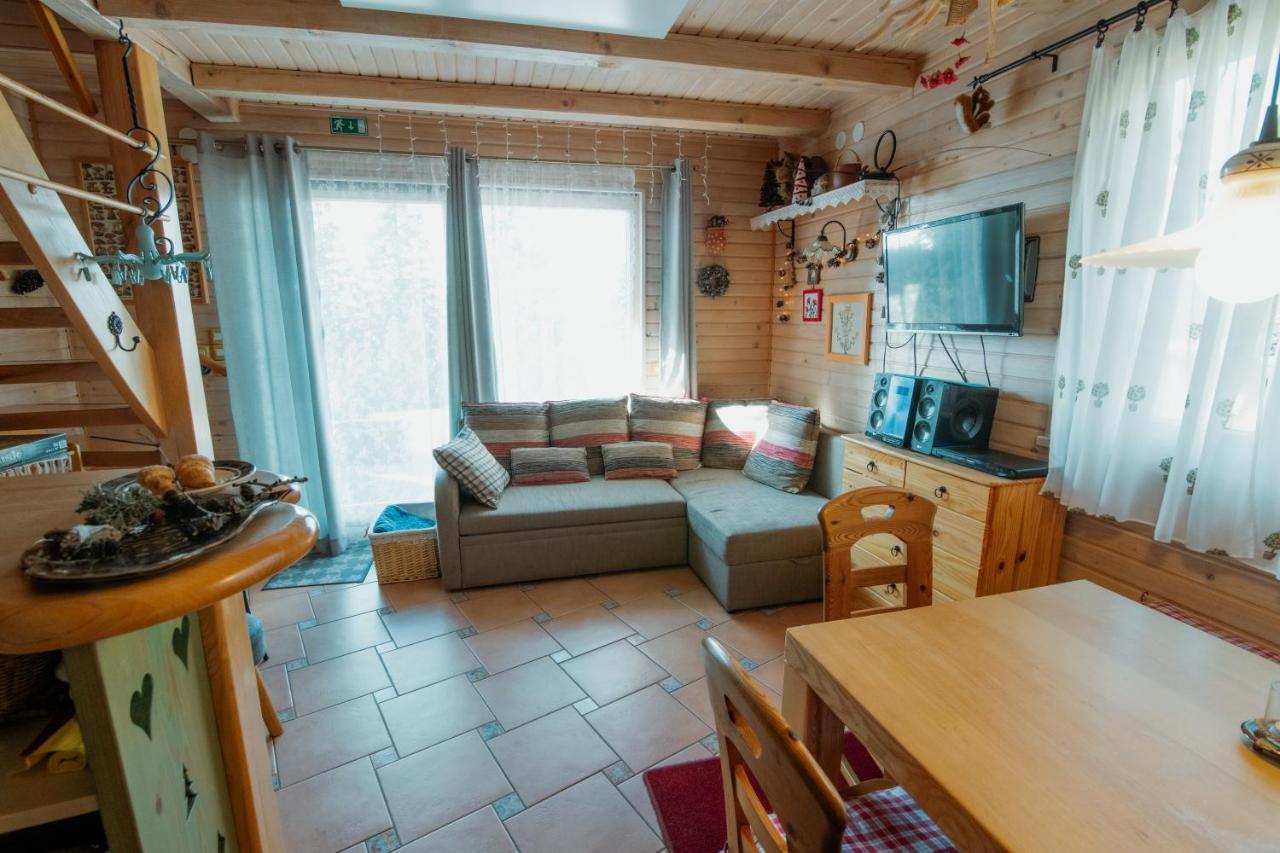 Chalet Alpinka ツェルクニェ・ナ・ゴレニスケム エクステリア 写真