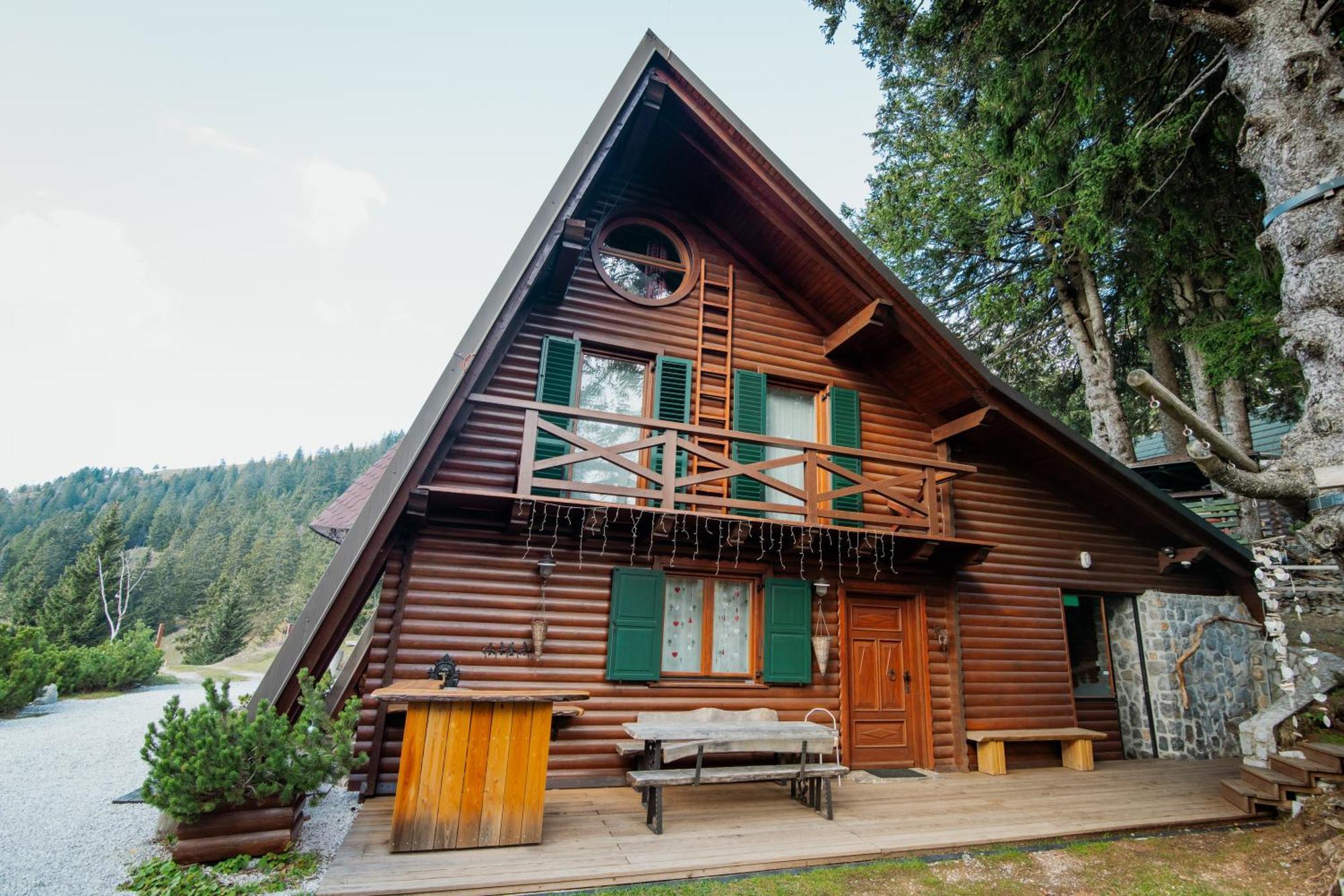 Chalet Alpinka ツェルクニェ・ナ・ゴレニスケム エクステリア 写真